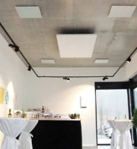 Radiateur infrarouge long blanc Vitramo plafond 550 watts au plafond de salle de bains 